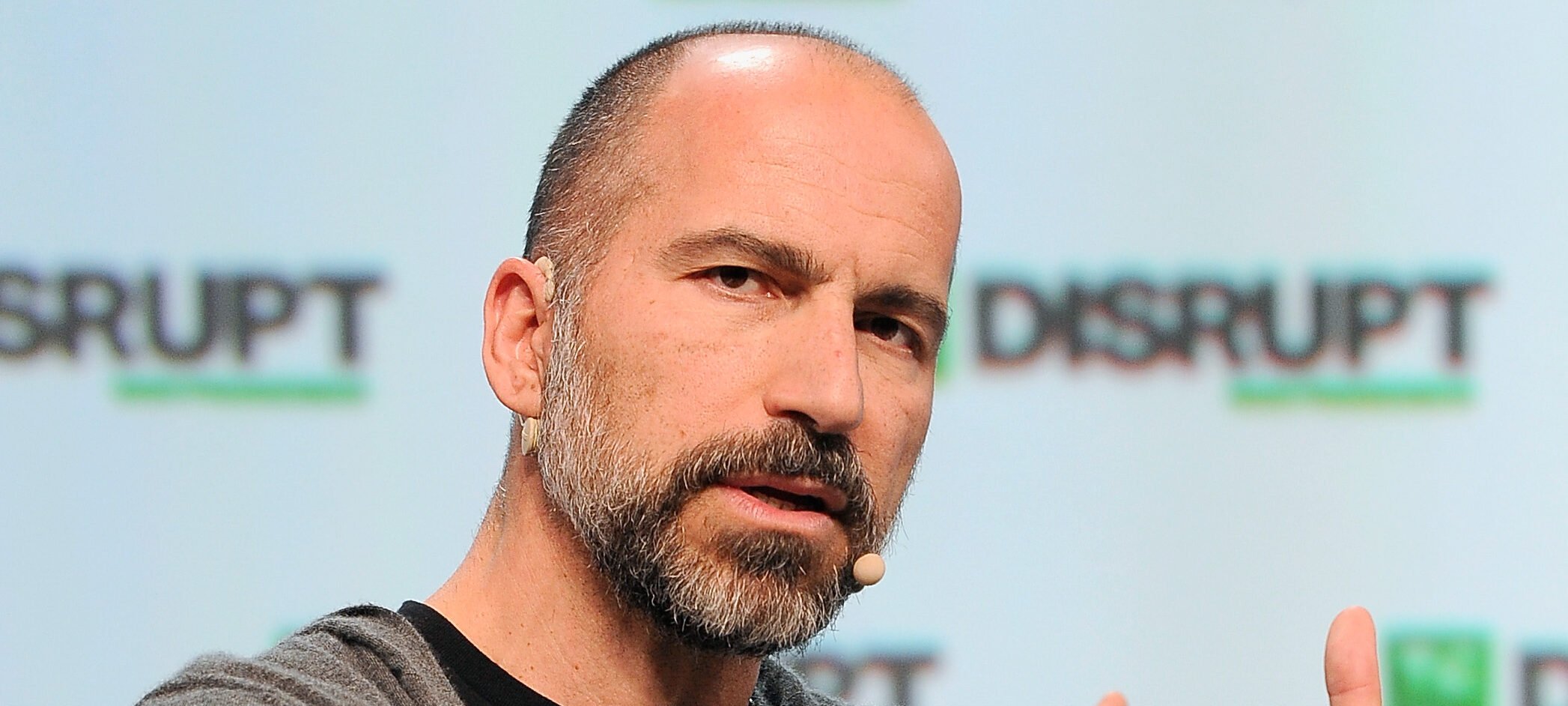 CEO da Uber prevê fim da direção humana e compara volante a montaria em 20 anos - Imagem do artigo